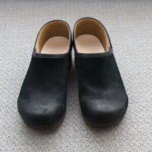 Dansko Brenna - Black Burnished Suede Clog